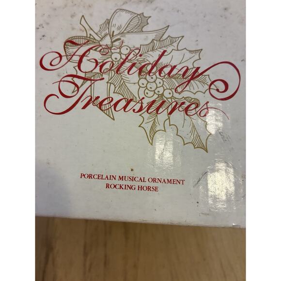 Vtg 2002 Rocking Horse Holiday Treasures Avon porcelain musical ornament - Picture 12 of 12